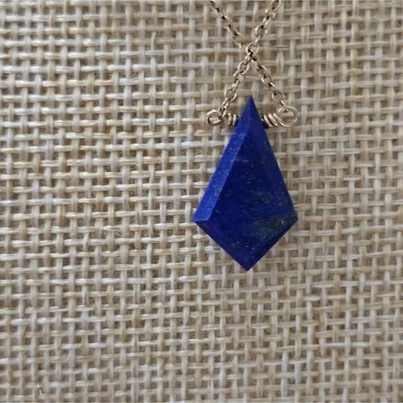 Lapis Lazuli and gold plated Delicate Pendant Necklace‎ - Picture 3 of 6